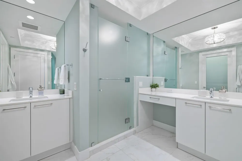 2 WATER CLUB WAY #1003 North Palm Beach, FL 33408