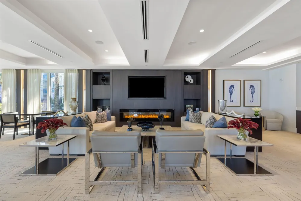 2 WATER CLUB WAY #1003 North Palm Beach, FL 33408