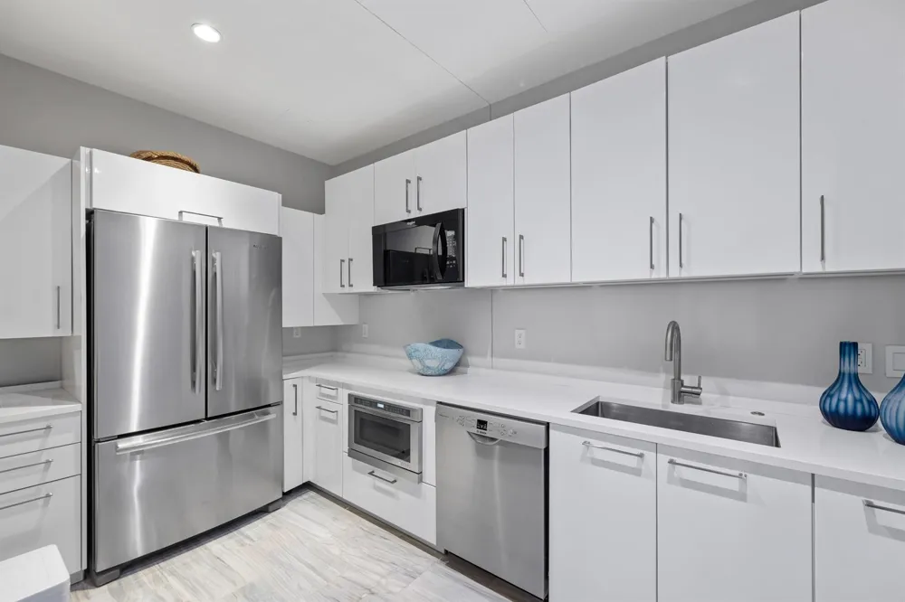 2 WATER CLUB WAY #1003 North Palm Beach, FL 33408
