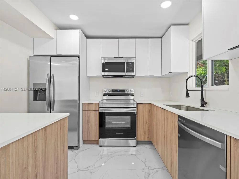 3651 SW 40th Ave West Park, FL 33023