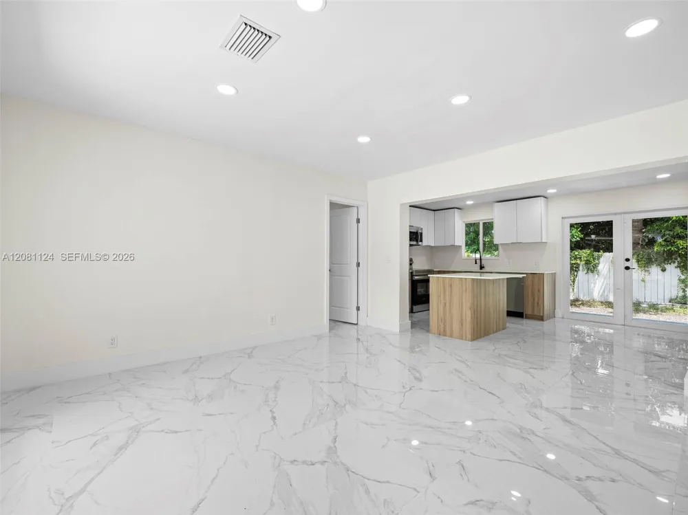 3651 SW 40th Ave West Park, FL 33023