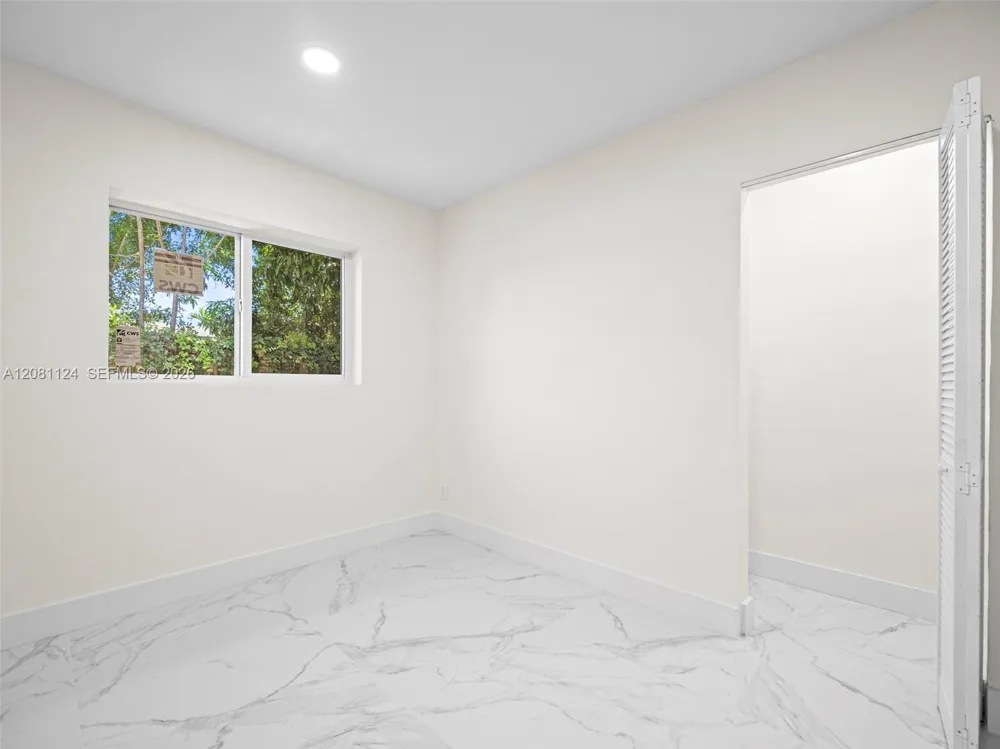 3651 SW 40th Ave West Park, FL 33023