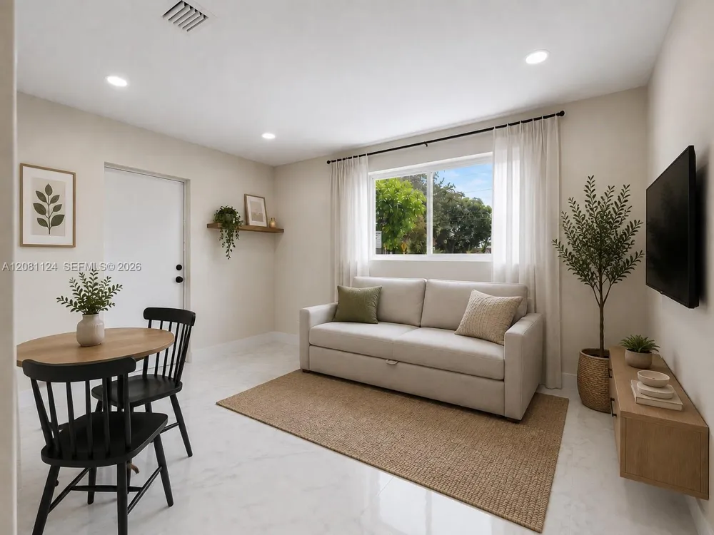 3651 SW 40th Ave West Park, FL 33023