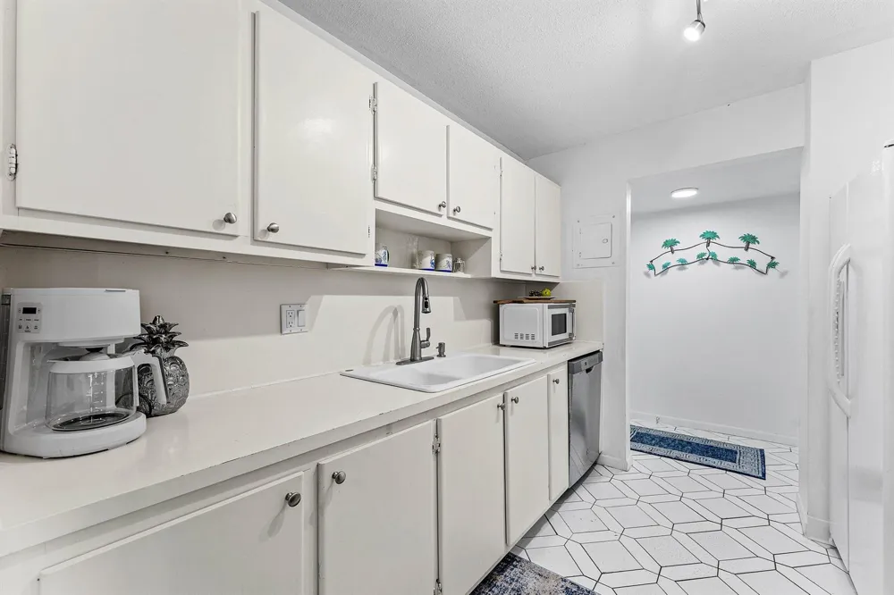 1111 S Ocean Boulevard #315 Boca Raton, FL 33432