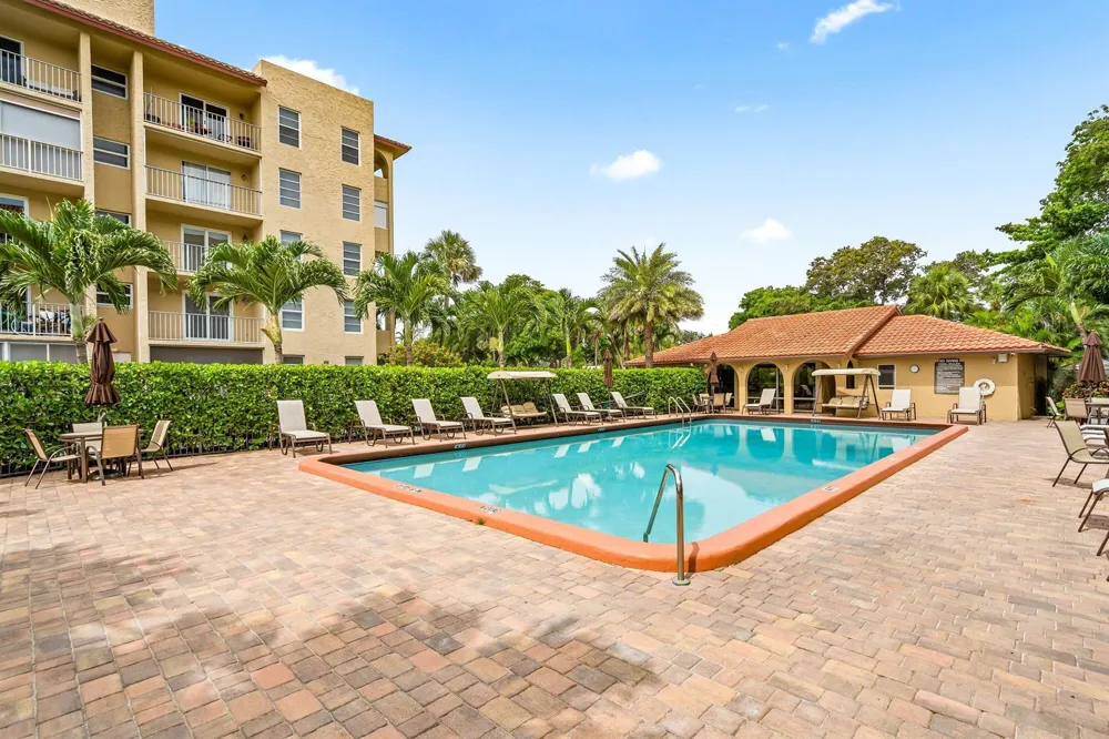 1111 S Ocean Boulevard #315 Boca Raton, FL 33432