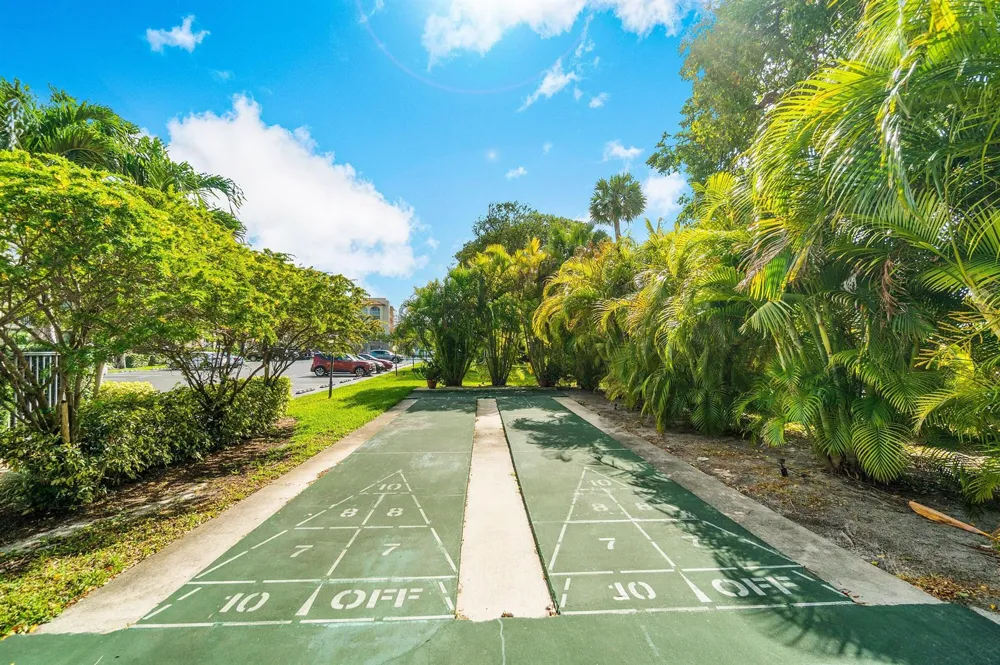 1111 S Ocean Boulevard #315 Boca Raton, FL 33432