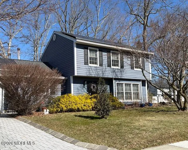 28 Standish Drive Howell, NJ 07731