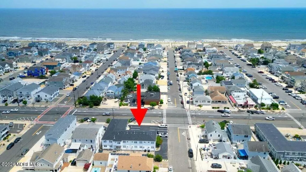 2204 Grand Central Avenue Avenue #15 Lavallette, NJ 08735