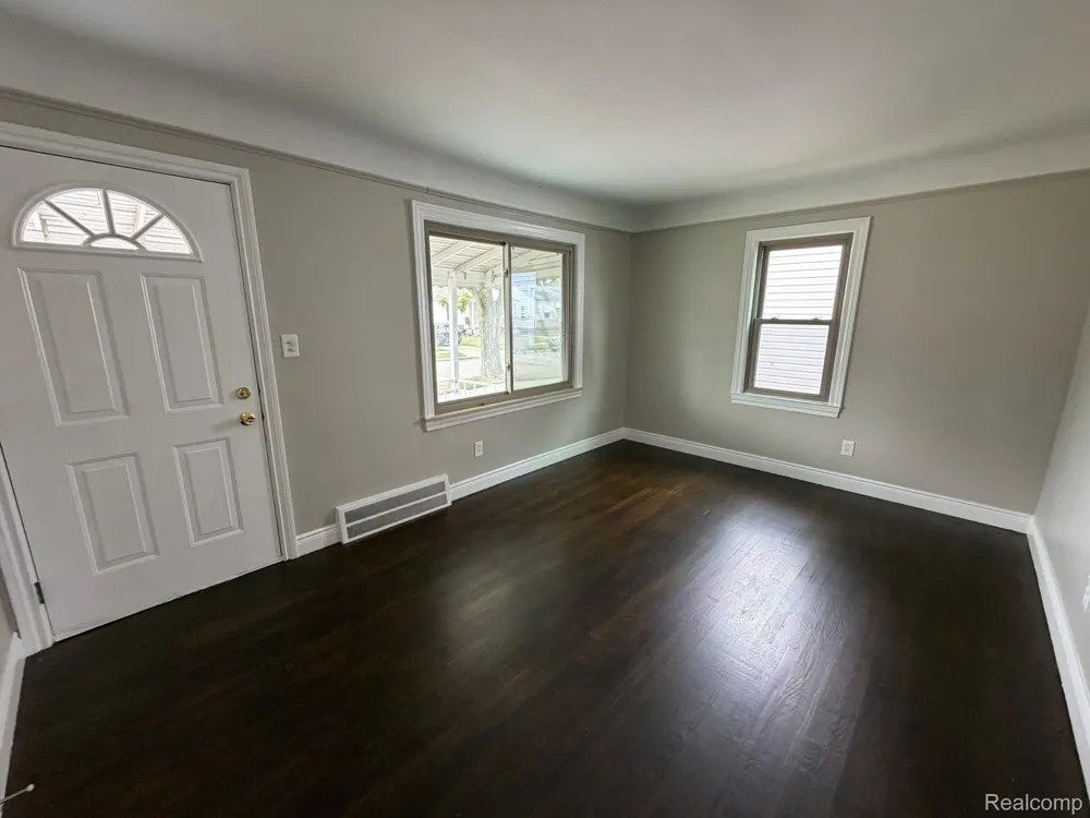 25324 Culver Street St Clair Shores City, MI 48081