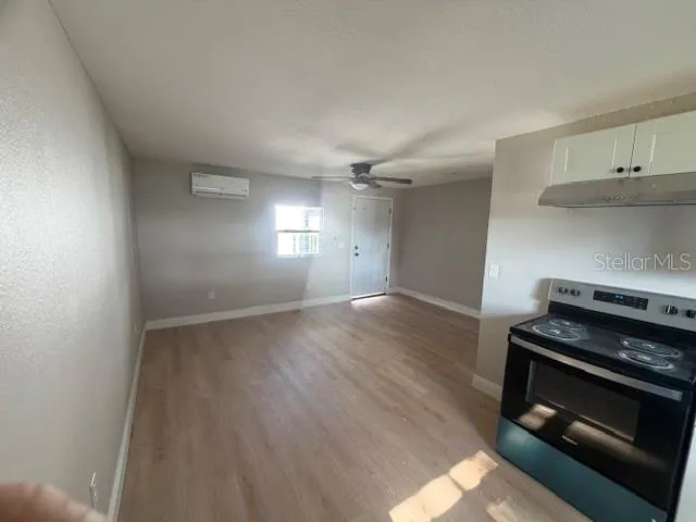 4605 HUBERT AVENUE #7 Tampa, FL 33614