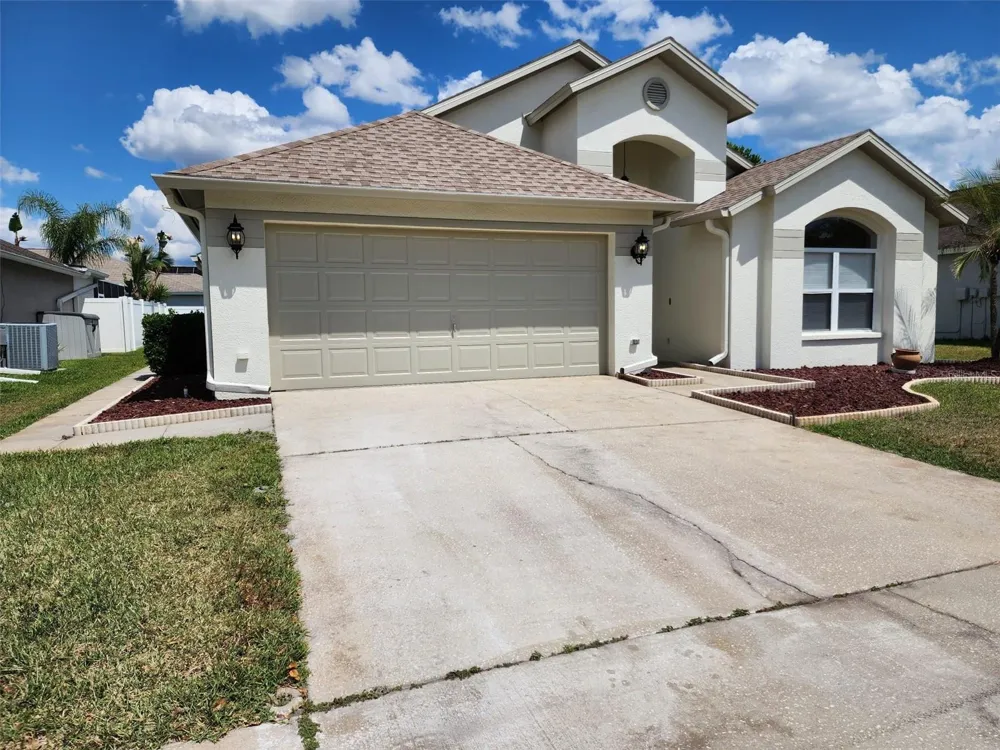 29545 MORWEN PLACE Wesley Chapel, FL 33543