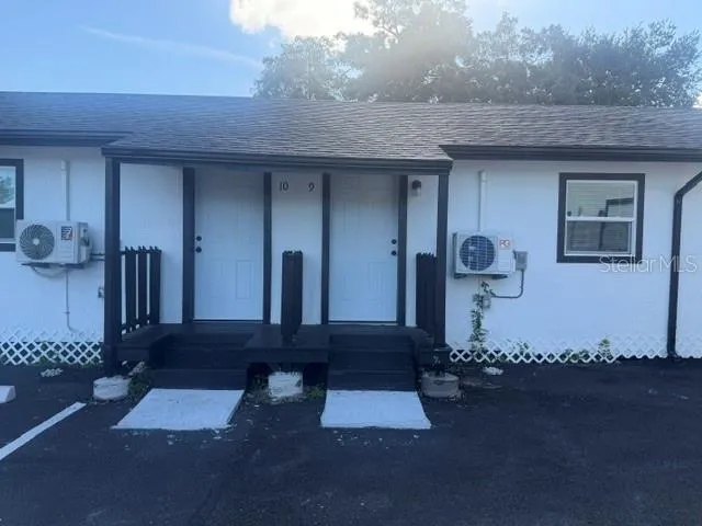 4605 HUBERT AVENUE #9 Tampa, FL 33614