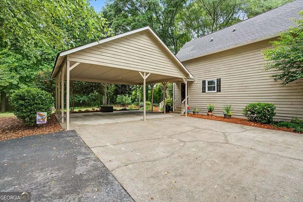 5270 Story Rd Powder Springs, GA 30127