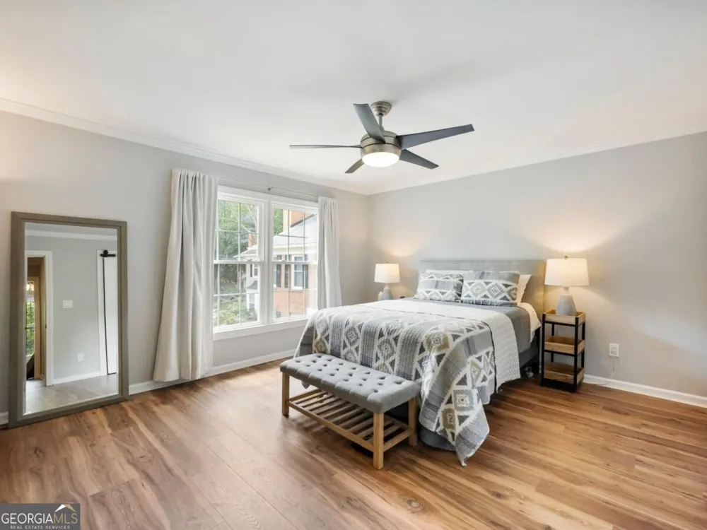 81 Mount Vernon CIR Sandy Springs, GA 30338