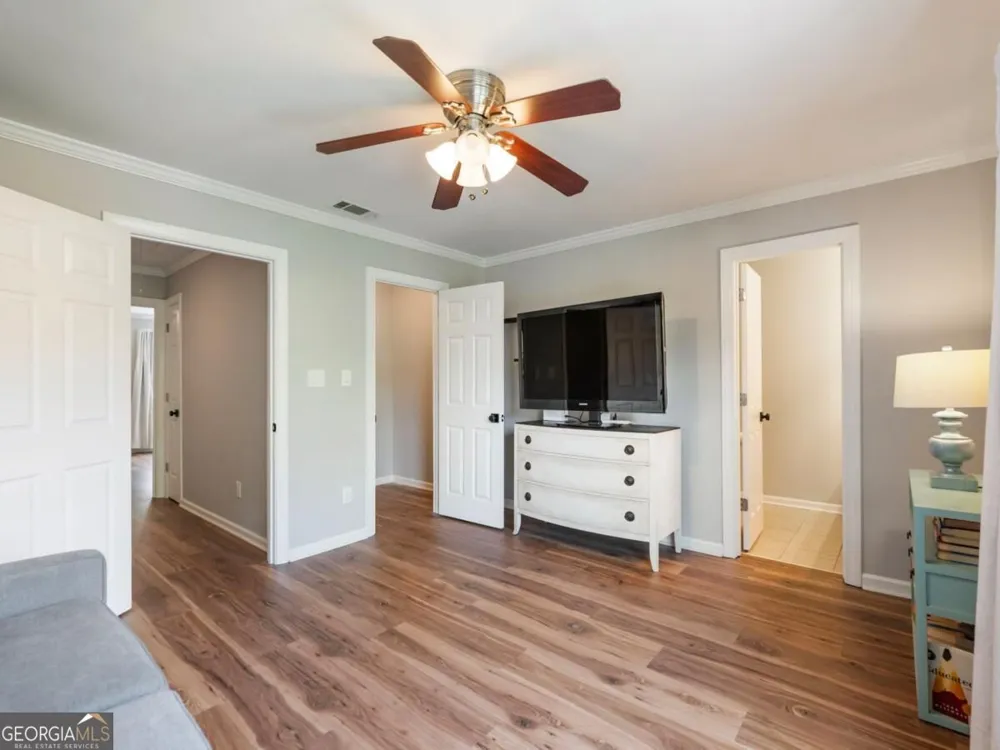 81 Mount Vernon CIR Sandy Springs, GA 30338