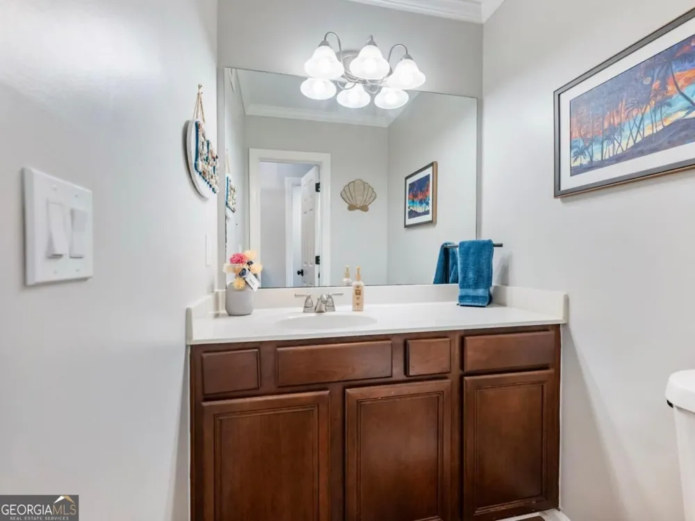 81 Mount Vernon CIR Sandy Springs, GA 30338