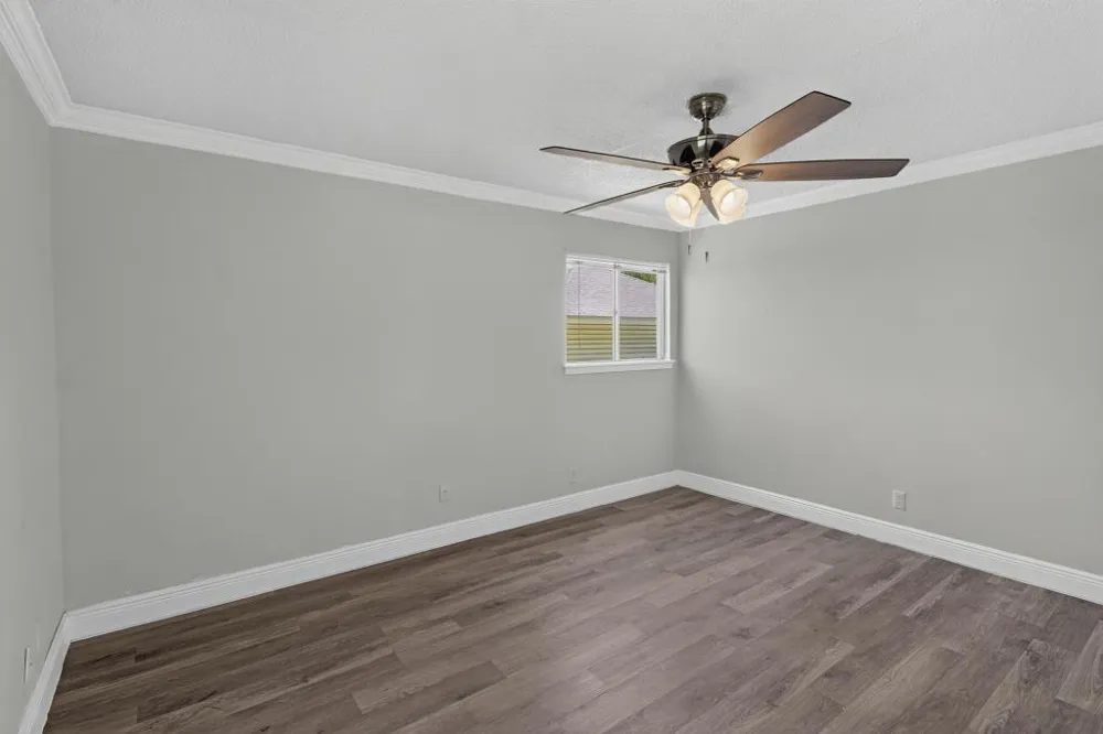 8602 Colonial Drive Austin, TX 78758