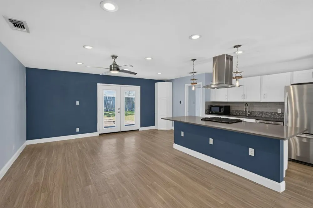 8602 Colonial Drive Austin, TX 78758