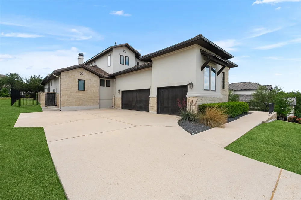 702 Serene Estates Drive Austin, TX 78738