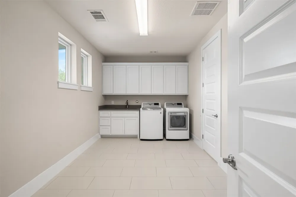 702 Serene Estates Drive Austin, TX 78738
