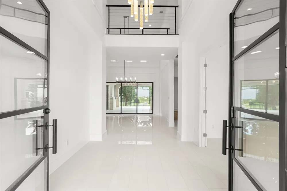 702 Serene Estates Drive Austin, TX 78738