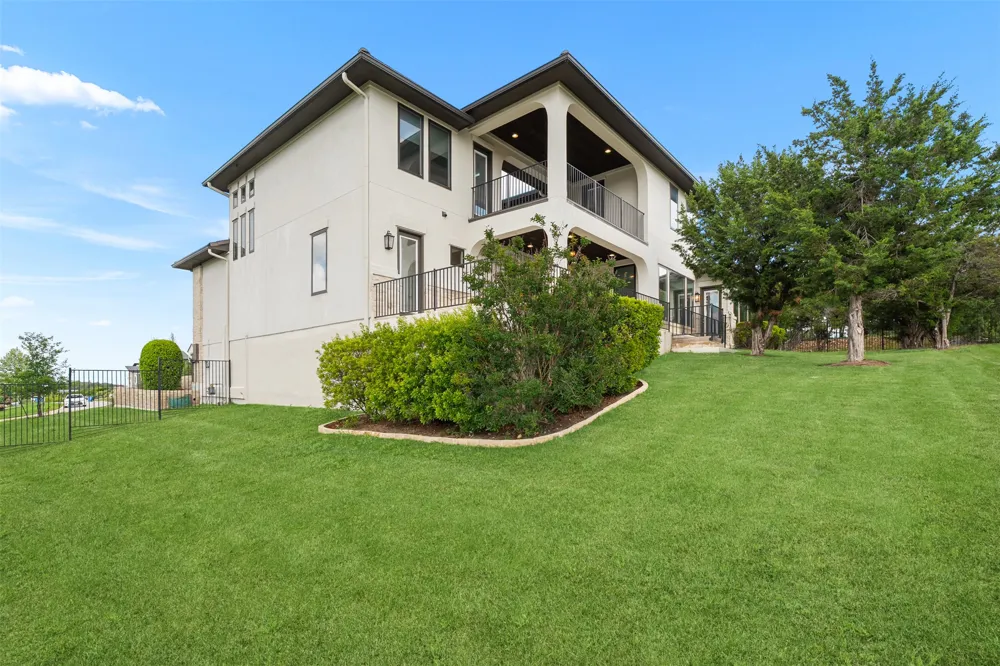 702 Serene Estates Drive Austin, TX 78738