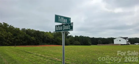 5C3 Tiffan Lane