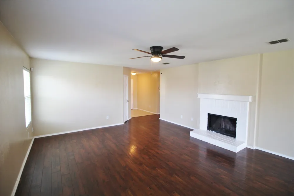 321 Briar Oaks Drive Royse City, TX 75189