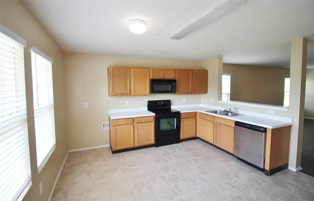 321 Briar Oaks Drive Royse City, TX 75189