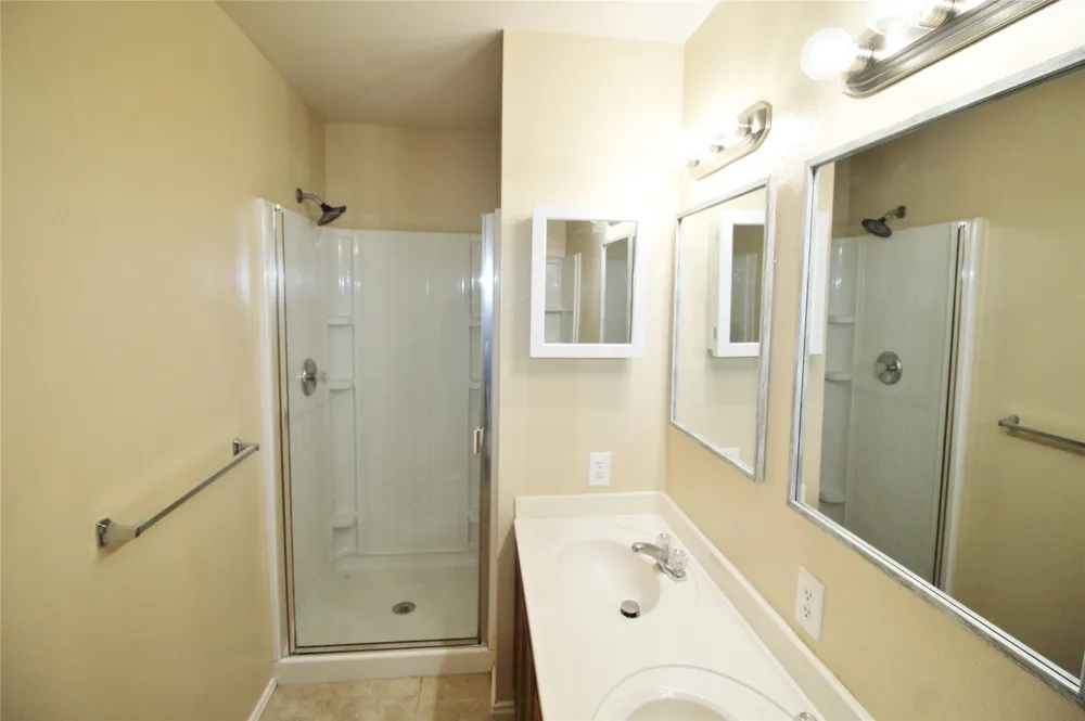 321 Briar Oaks Drive Royse City, TX 75189