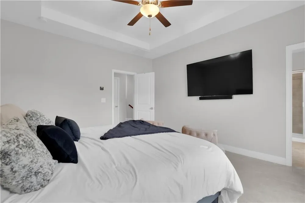 512 Via Secco Lane Suwanee, GA 30024