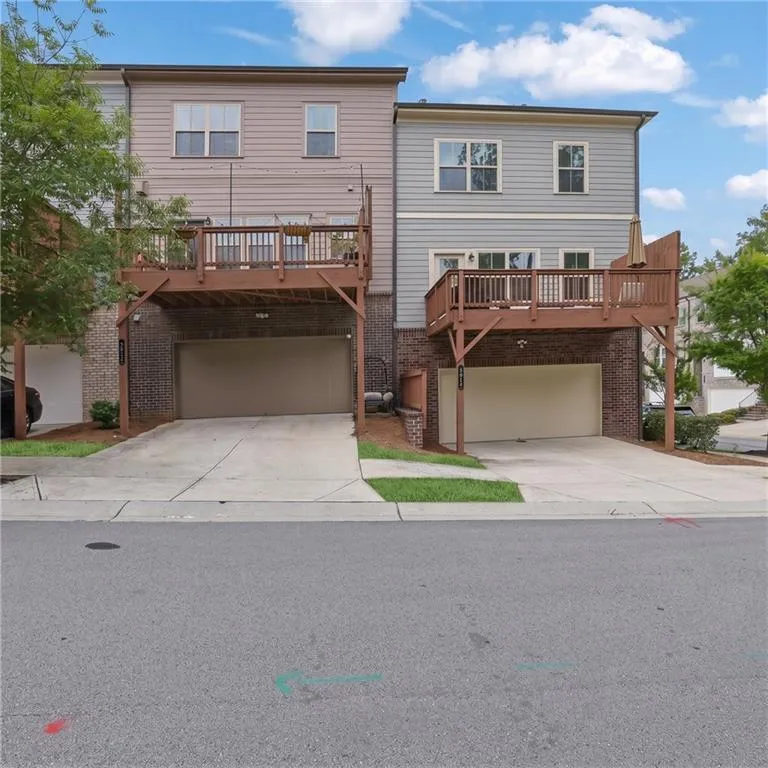 512 Via Secco Lane Suwanee, GA 30024