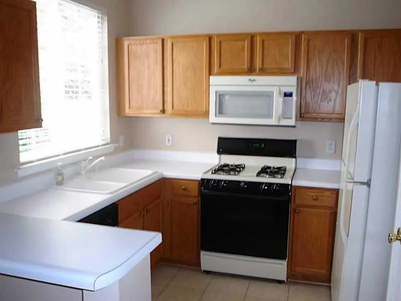 972 Windcroft Circle NW Acworth, GA 30101