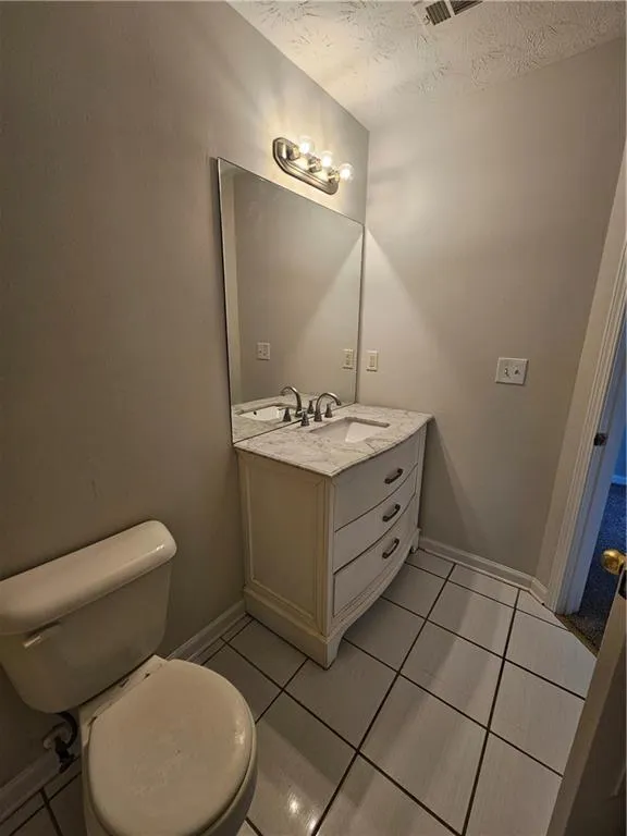 5225 Tussahaw Crossing McDonough, GA 30252