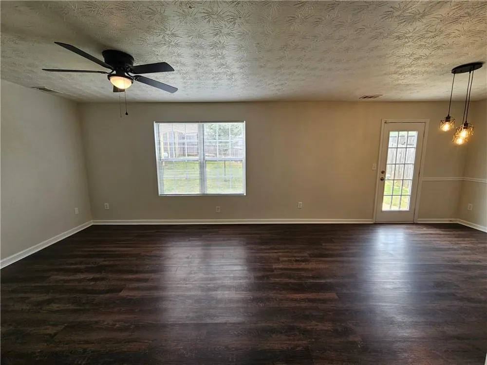 5225 Tussahaw Crossing McDonough, GA 30252
