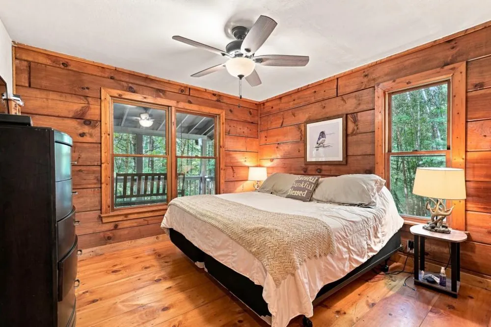 19 Blackberry Falls Lane Ellijay, GA 30536