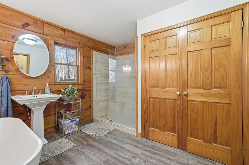 19 Blackberry Falls Lane Ellijay, GA 30536