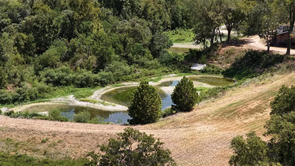 5420 Frances Road La Grange, TX 78945