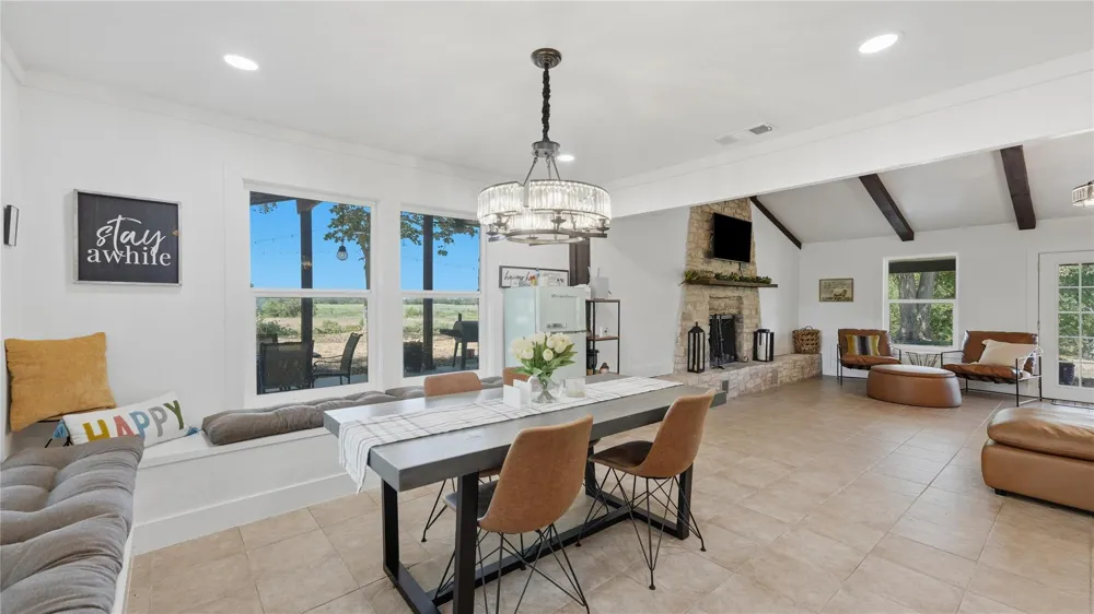 5420 Frances Road La Grange, TX 78945