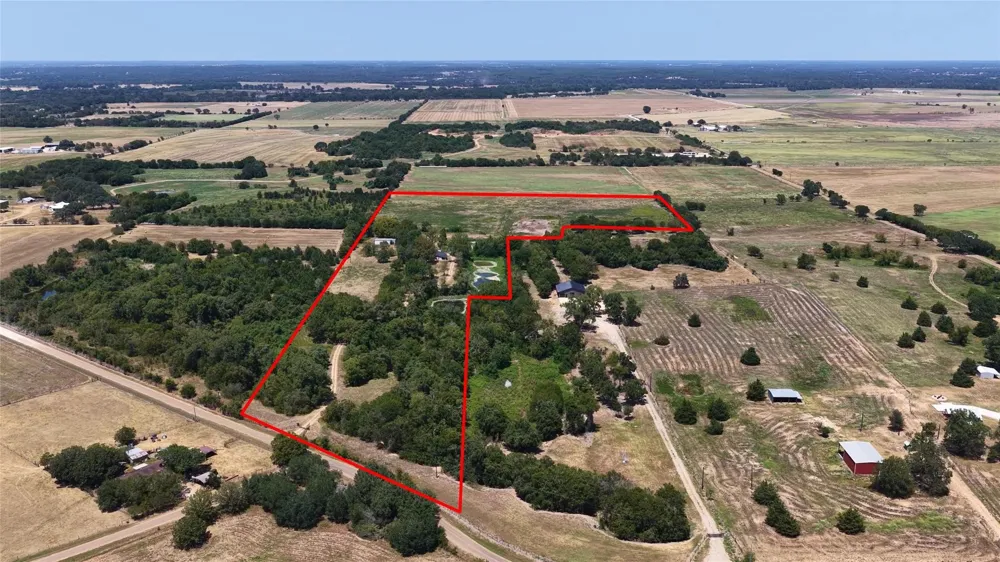 5420 Frances Road La Grange, TX 78945