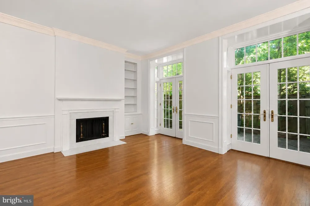 4422 WESTOVER PLACE NW Washington, DC 20016