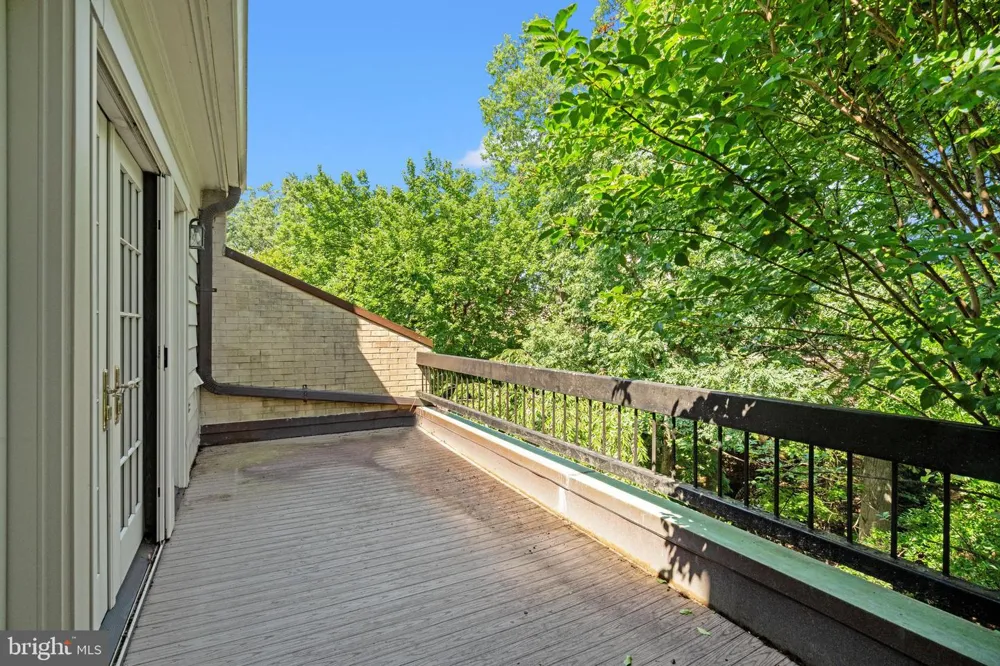 4422 WESTOVER PLACE NW Washington, DC 20016