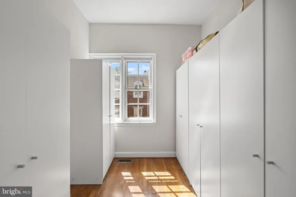 4422 WESTOVER PLACE NW Washington, DC 20016