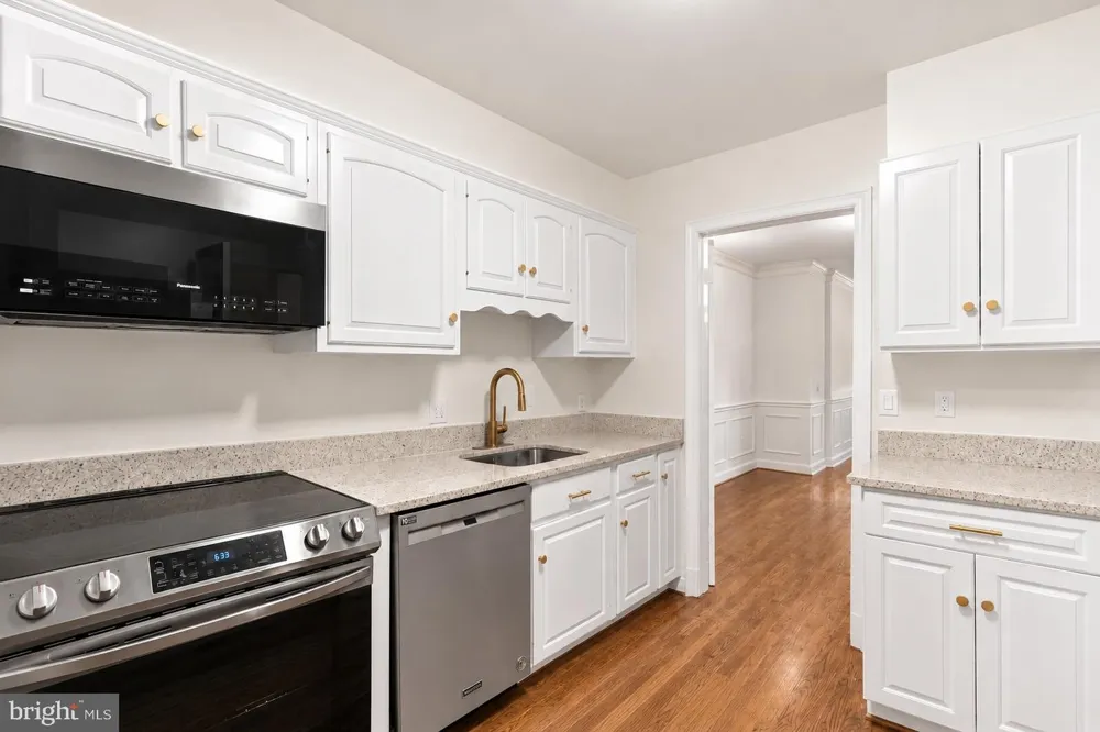 4422 WESTOVER PLACE NW Washington, DC 20016