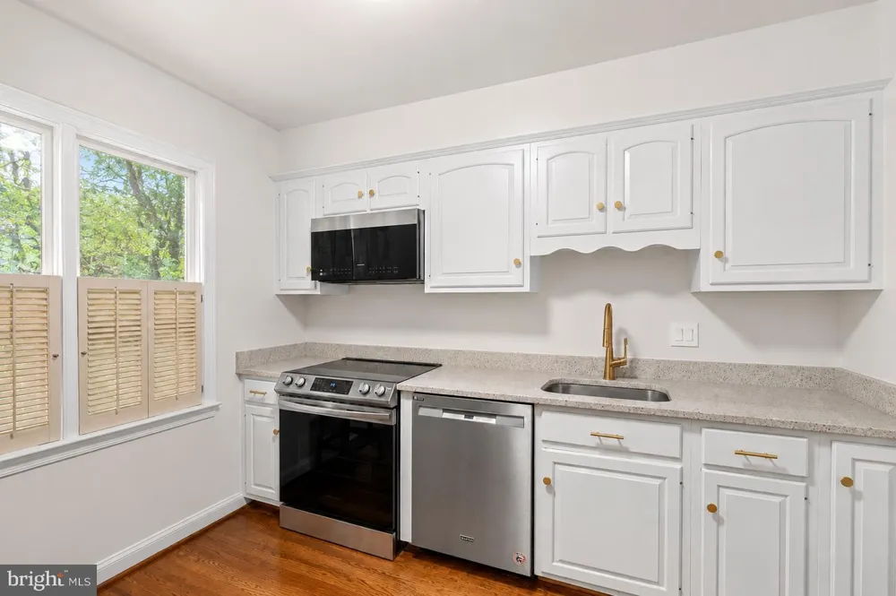 4422 WESTOVER PLACE NW Washington, DC 20016