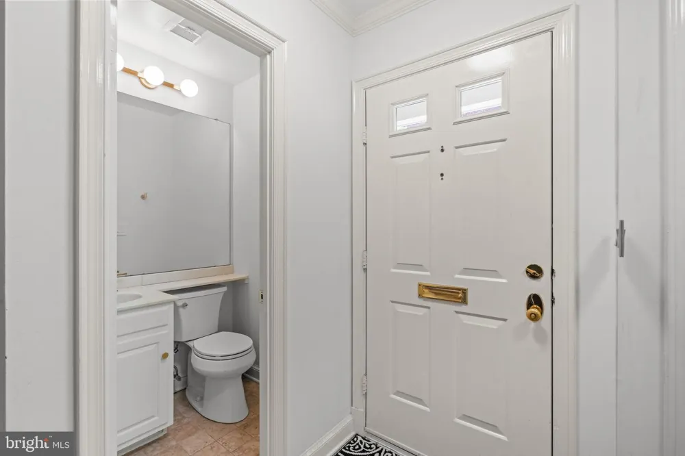 4422 WESTOVER PLACE NW Washington, DC 20016