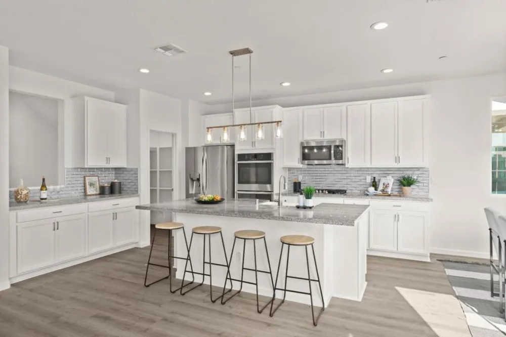 645 Papermill Road Lincoln, CA 95648