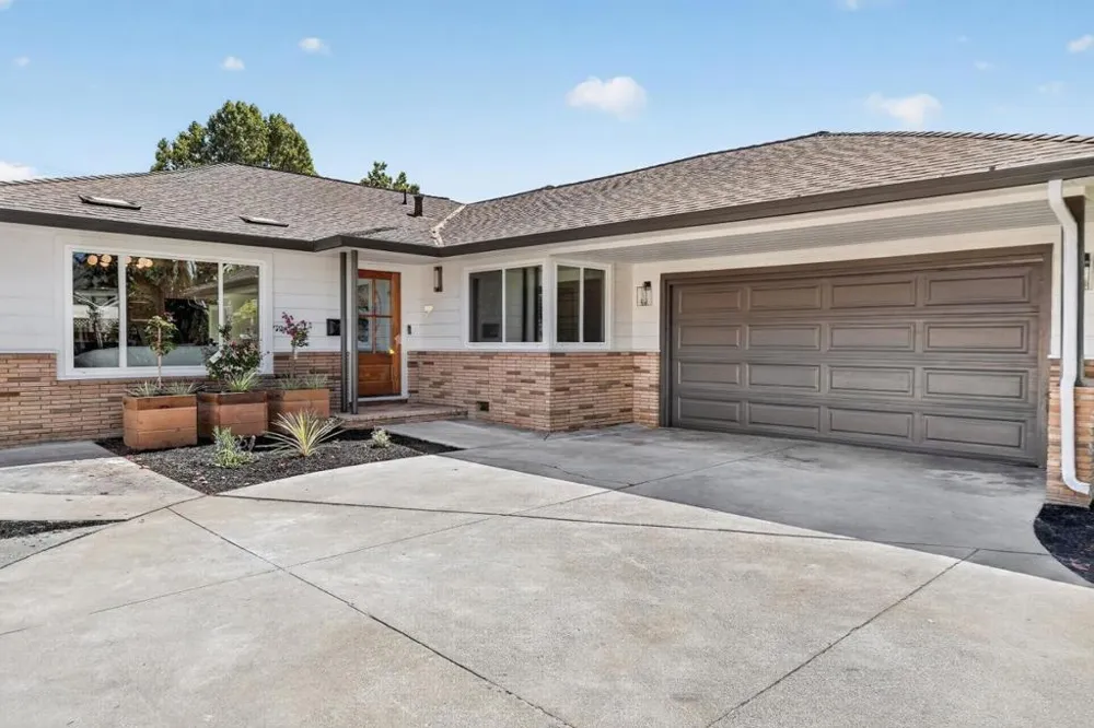 1218 Roycott Way San Jose, CA 95125