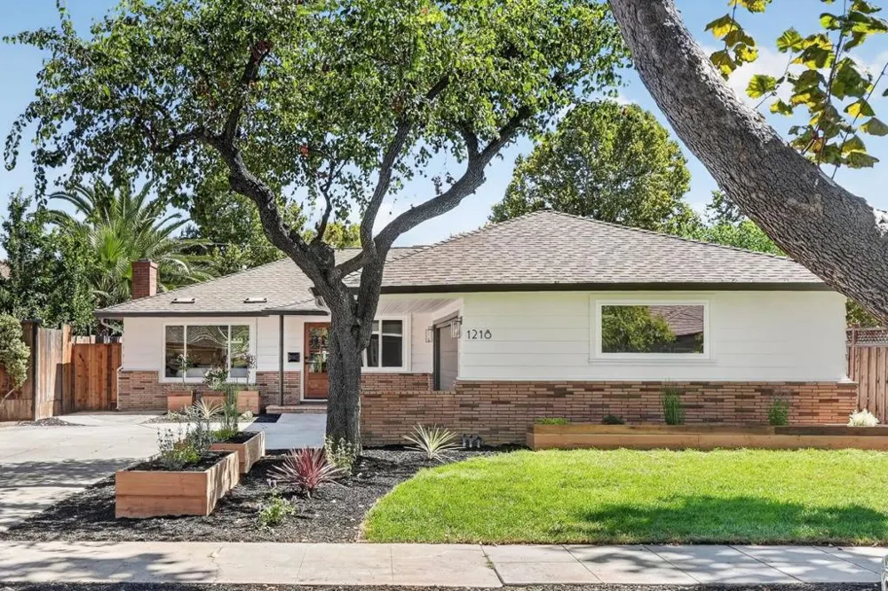 1218 Roycott Way San Jose, CA 95125