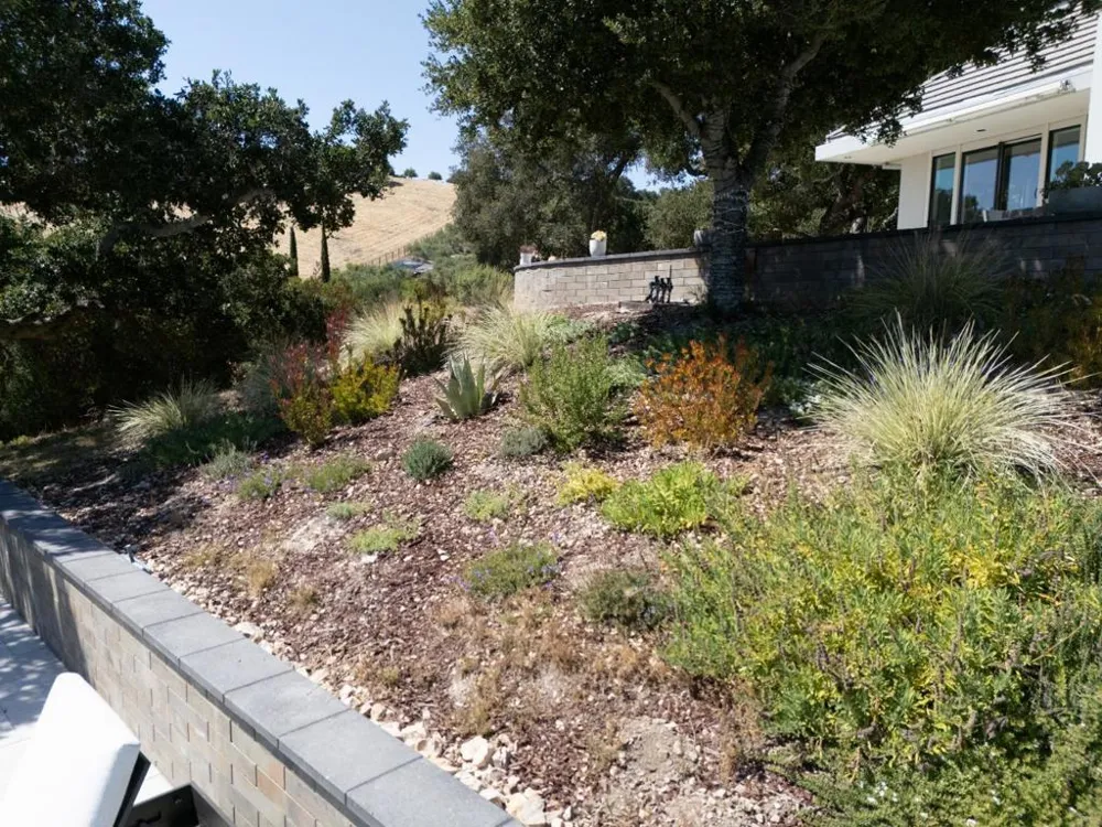 31499 Via Las Rosas Carmel Valley, CA 93924